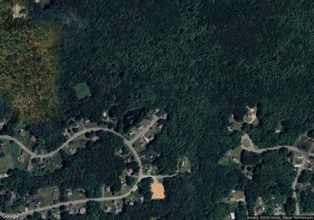 8 Pine Bluff, Derry, NH 03038 - photo 1