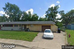 2007 SW 71st St, Topeka, KS 66619