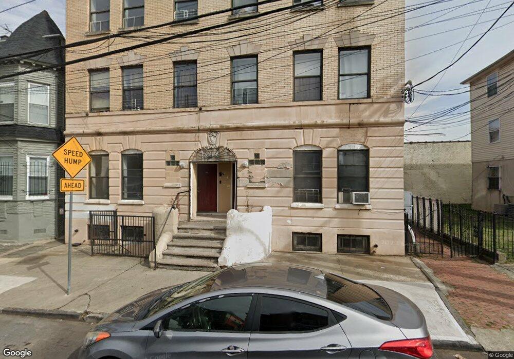 136-138-138 S 7th St unit 2R, Newark, NJ 07107 - photo 1