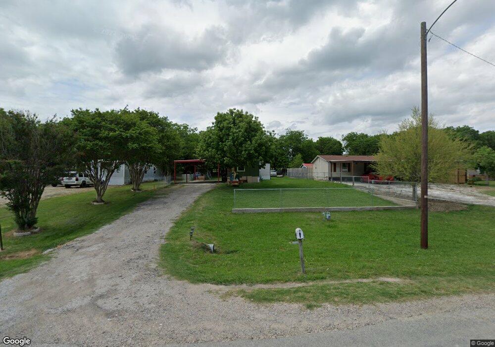 200 Beverly Dr, Ennis, TX 75119 - photo 1