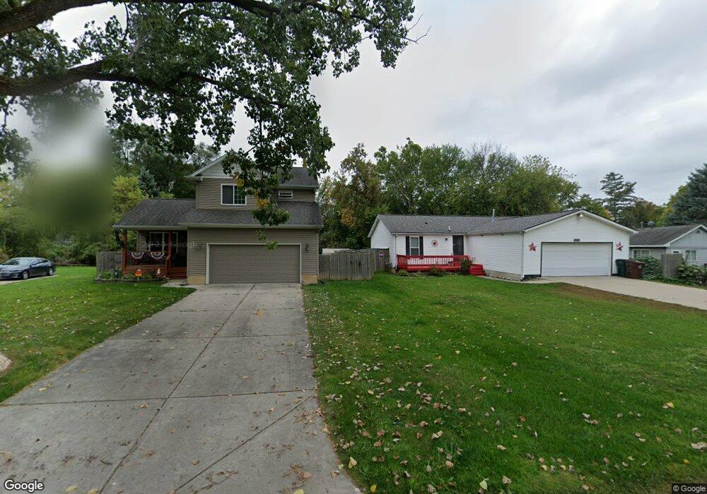 2235 Dunlap St, Lansing, MI 48911 - photo 1