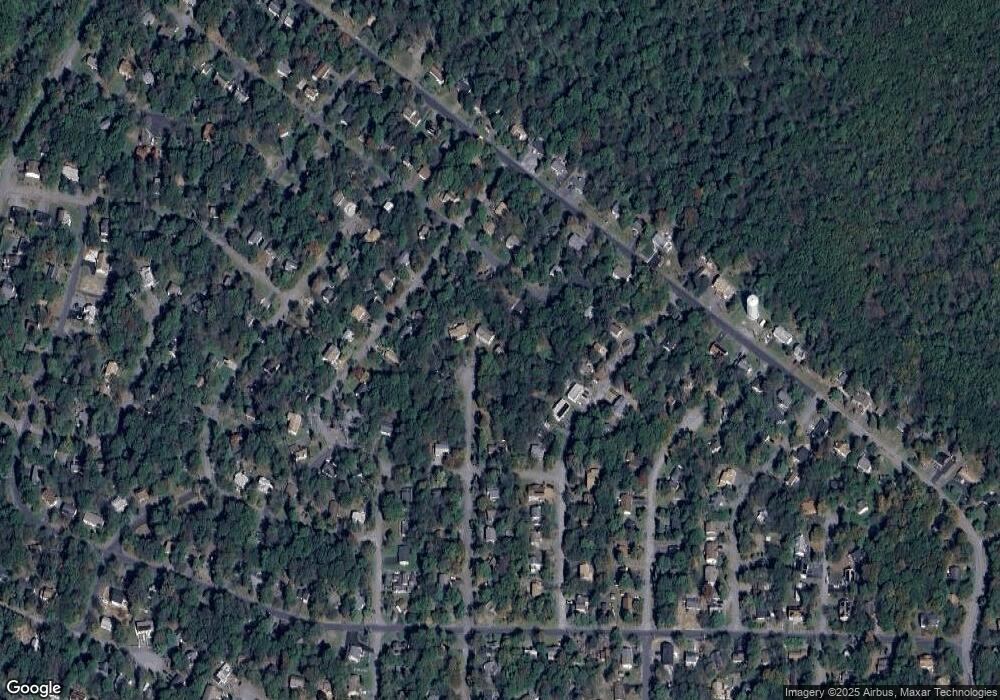 7502 Crestview Dr, Tobyhanna, PA 18466 - photo 1