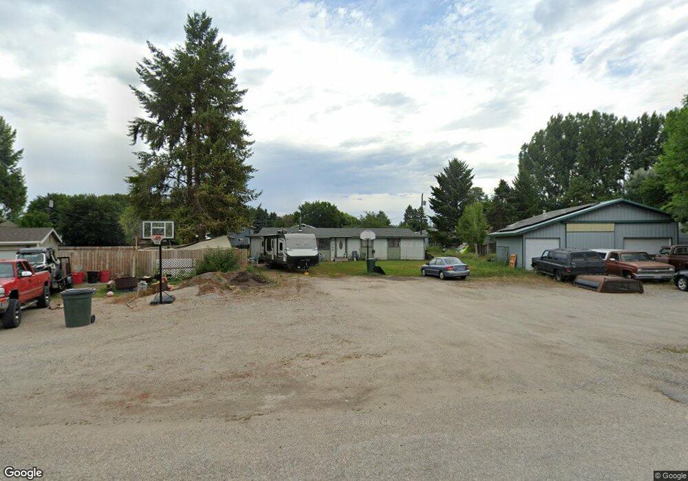 703 Victoria Ct, Chewelah, WA 99109 - photo 1