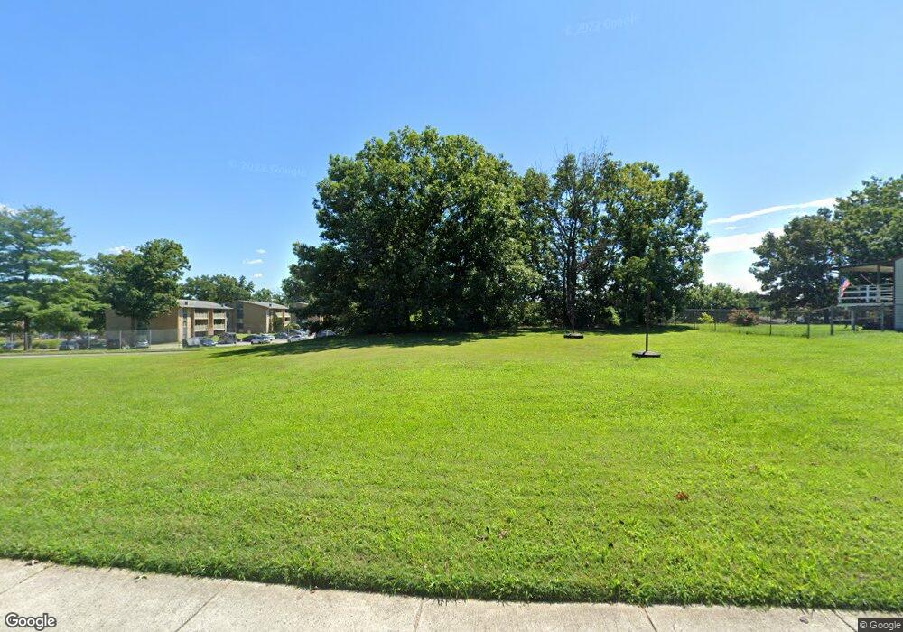 13713 Briarwood Dr, Laurel, MD 20708 - photo 1