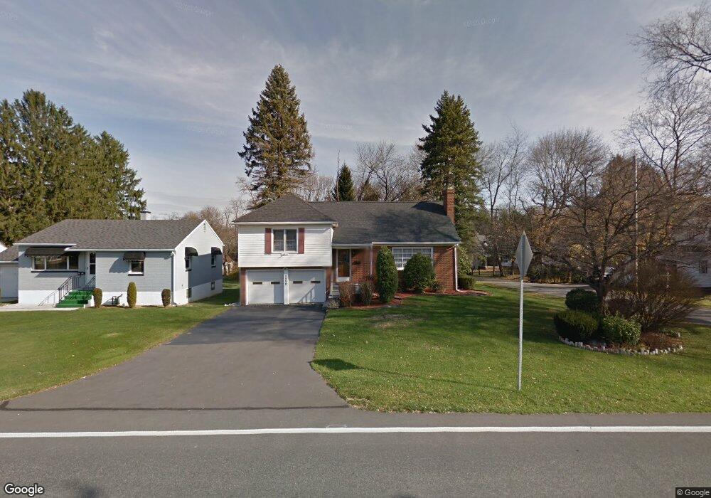 1050 Goucher St, Johnstown, PA 15905 - photo 1