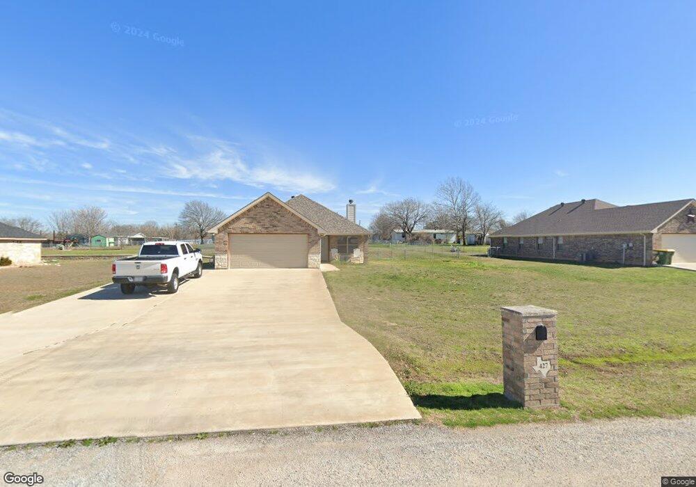 427 Penny Ct, Granbury, TX 76049 - photo 1