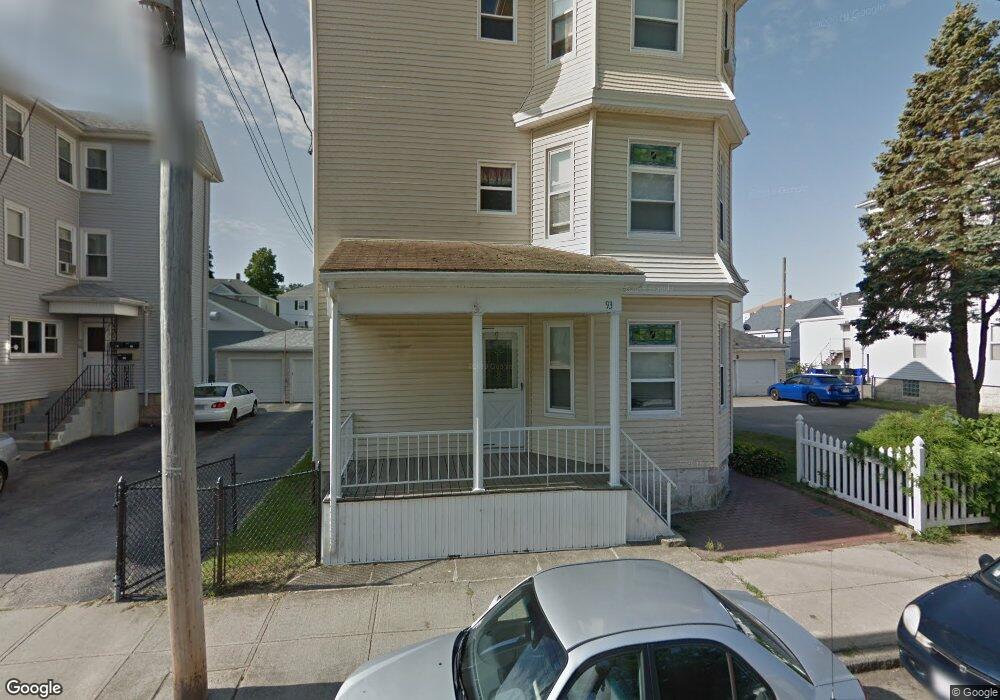 93 Barnes St unit 3, Fall River, MA 02723 - photo 1