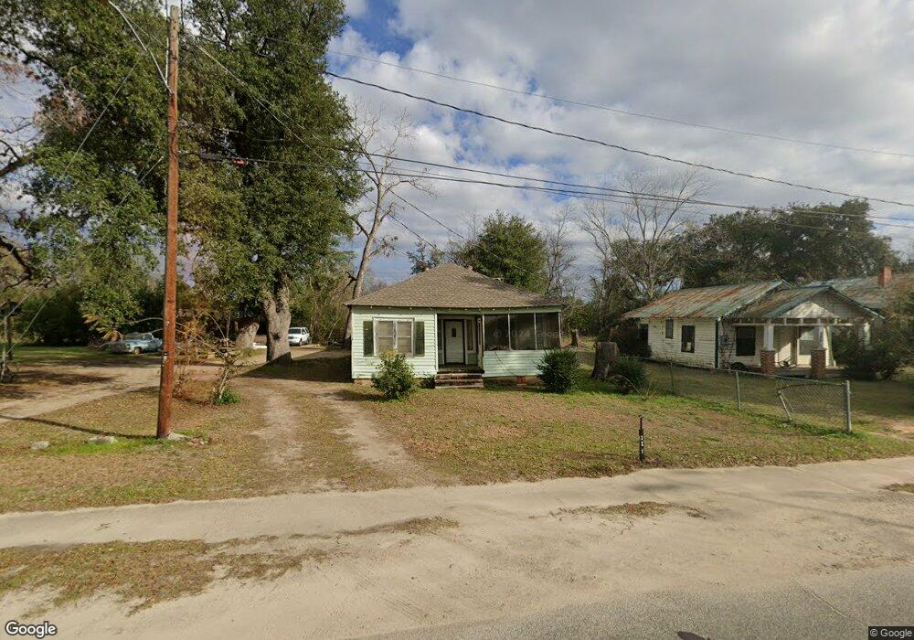 321 N Dowling Ave, Donalsonville, GA 39845 - photo 1