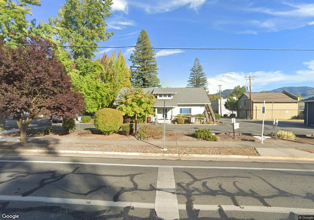 525 NE 7th St, Grants Pass, OR 97526 - photo 1