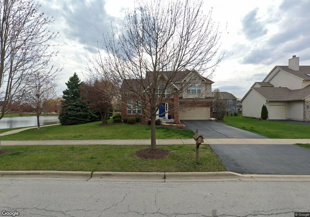 1425 Hearthstone Ln, North Aurora, IL 60542 - photo 1