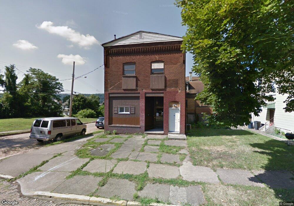 664 Penn Ave, Midland, PA 15059 - photo 1