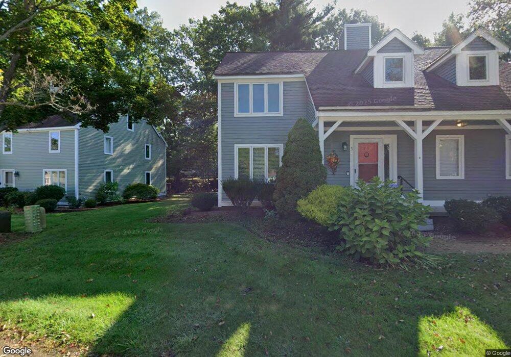 9 Quaker Rd unit U80, Nashua, NH 03063 - photo 1