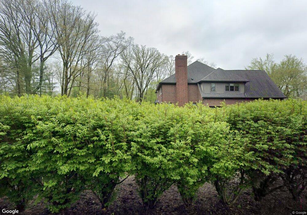 3301 Highmeadow Ct, Bloomfield Hills, MI 48304 - photo 1