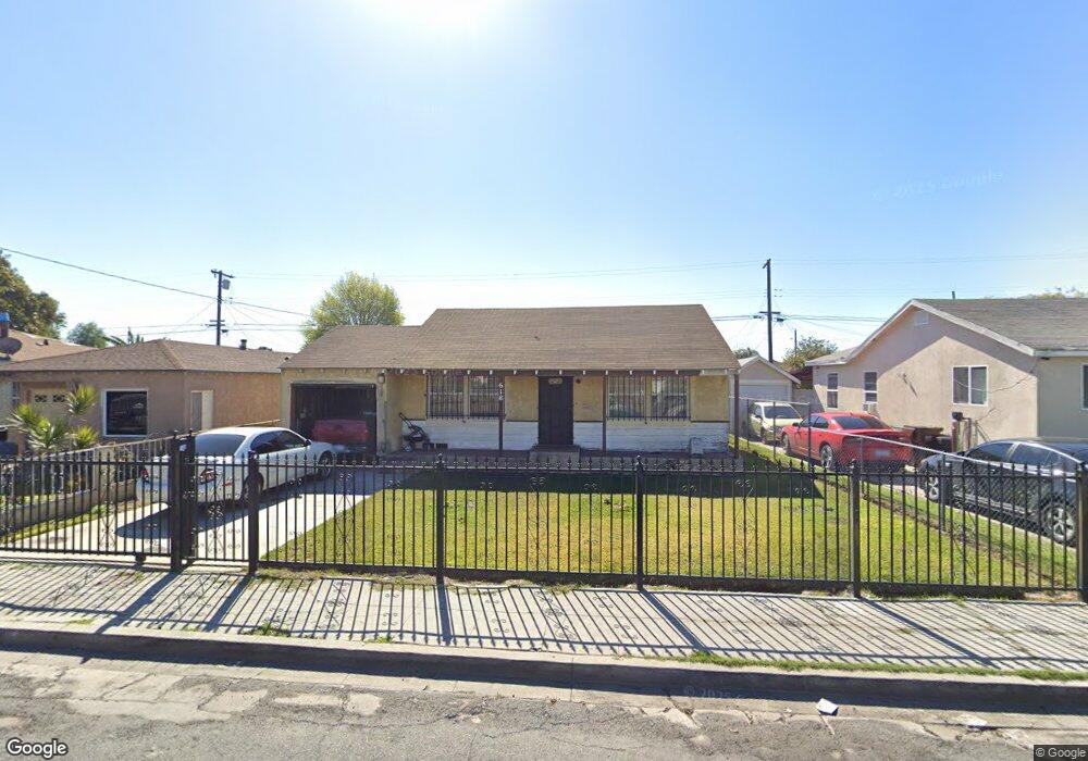 618 W Peach St, Compton, CA 90222 - photo 1