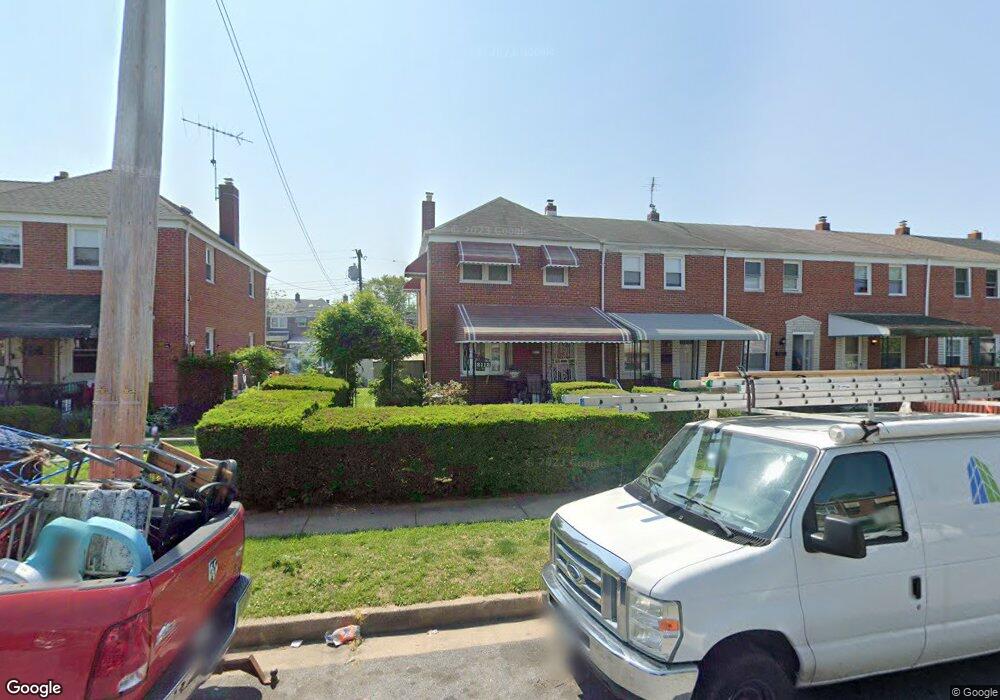 2112 Coralthorn Rd, Middle River, MD 21220 - photo 1