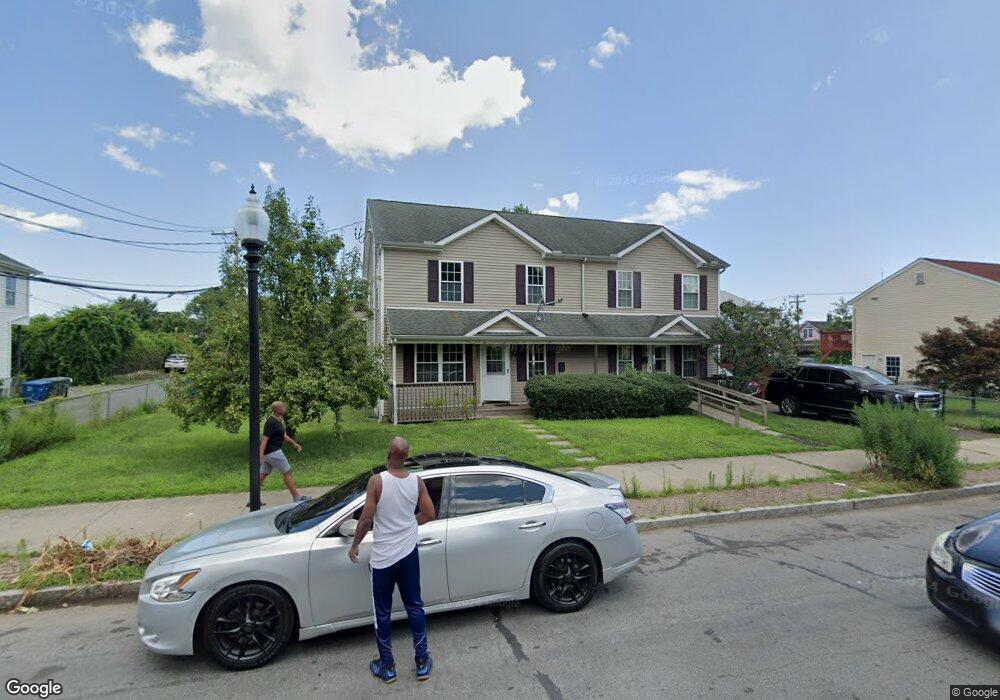 262 Newfield Ave, Bridgeport, CT 06607 - photo 1