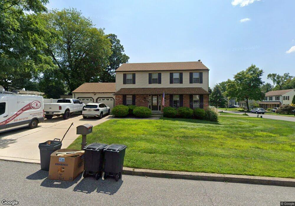 637 Cedar Ln, Morton, PA 19070 - photo 1