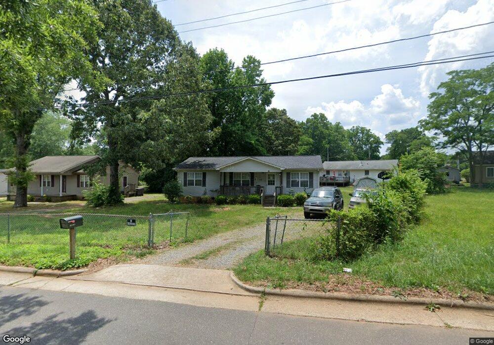 1418 Old Charlotte Rd, Statesville, NC 28677 - photo 1