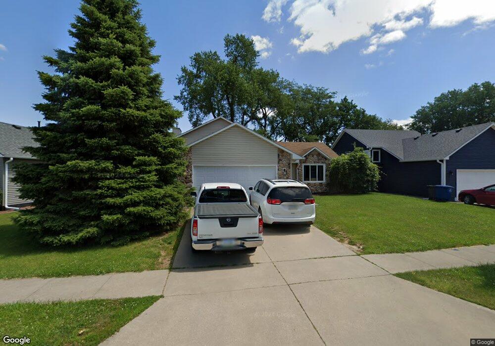 3007 Deerpath Ct, Des Moines, IA 50320 - photo 1