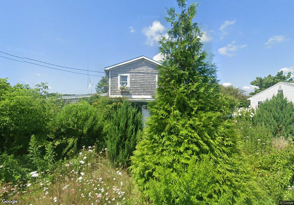 76 Weeden Rd, Fairhaven, MA 02719 - photo 1