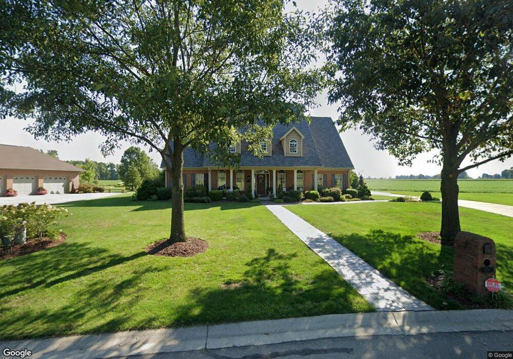 204 Crystal Crescent Ct, Bucyrus, OH 44820 - photo 1