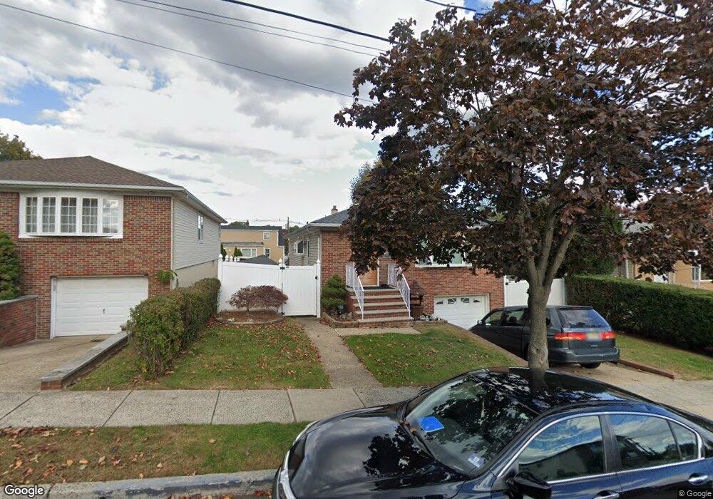 45 Elizabeth Ct, Secaucus, NJ 07094 - photo 1