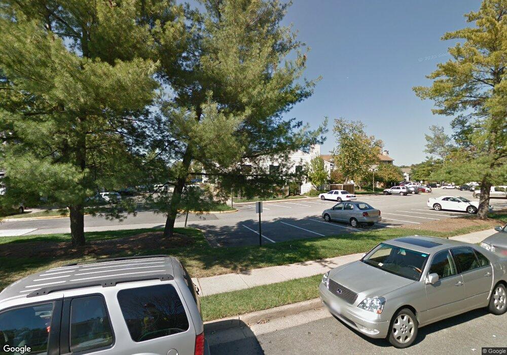 8629 Village Way unit 8, Alexandria, VA 22309 - photo 1