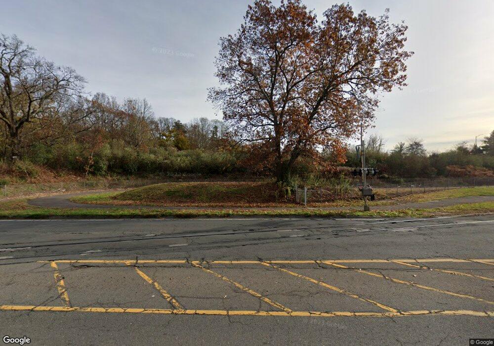 1506 Tolland Turnpike, Manchester, CT 06042 - photo 1