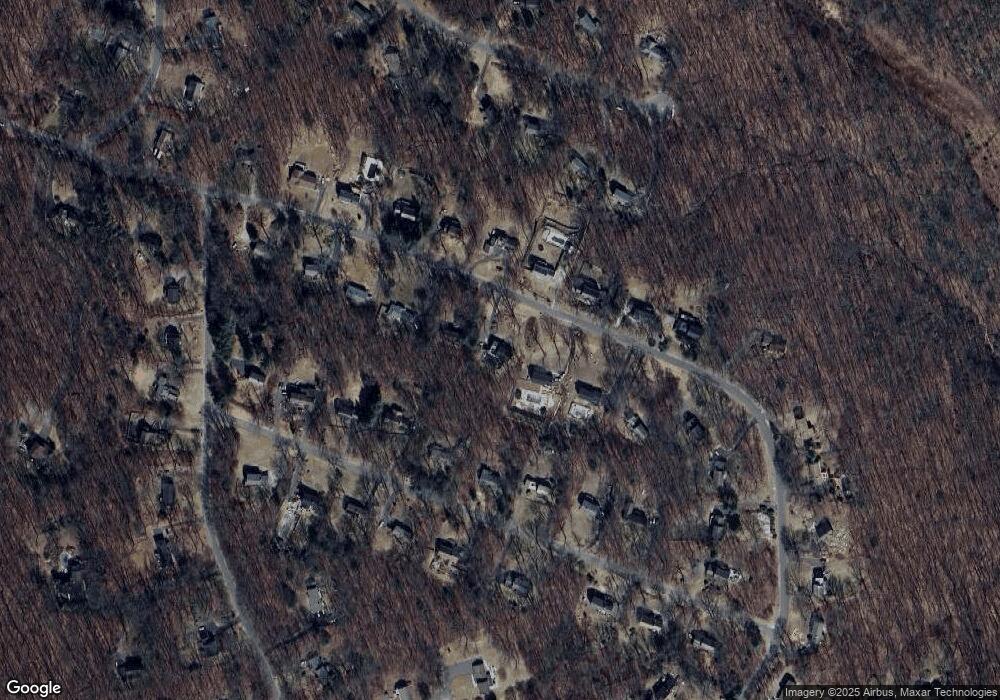 58 Osborne Hill Rd, Sandy Hook, CT 06482 - photo 1