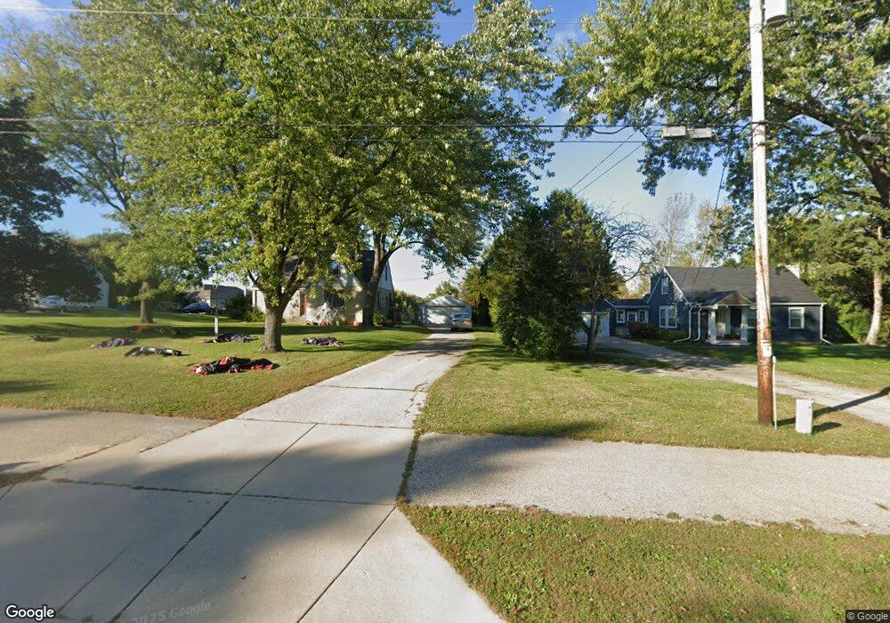 N64W12988 Mill Rd, Menomonee Falls, WI 53051 - photo 1