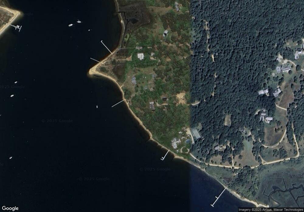 35 Snows Point, Edgartown, MA 02539 - photo 1