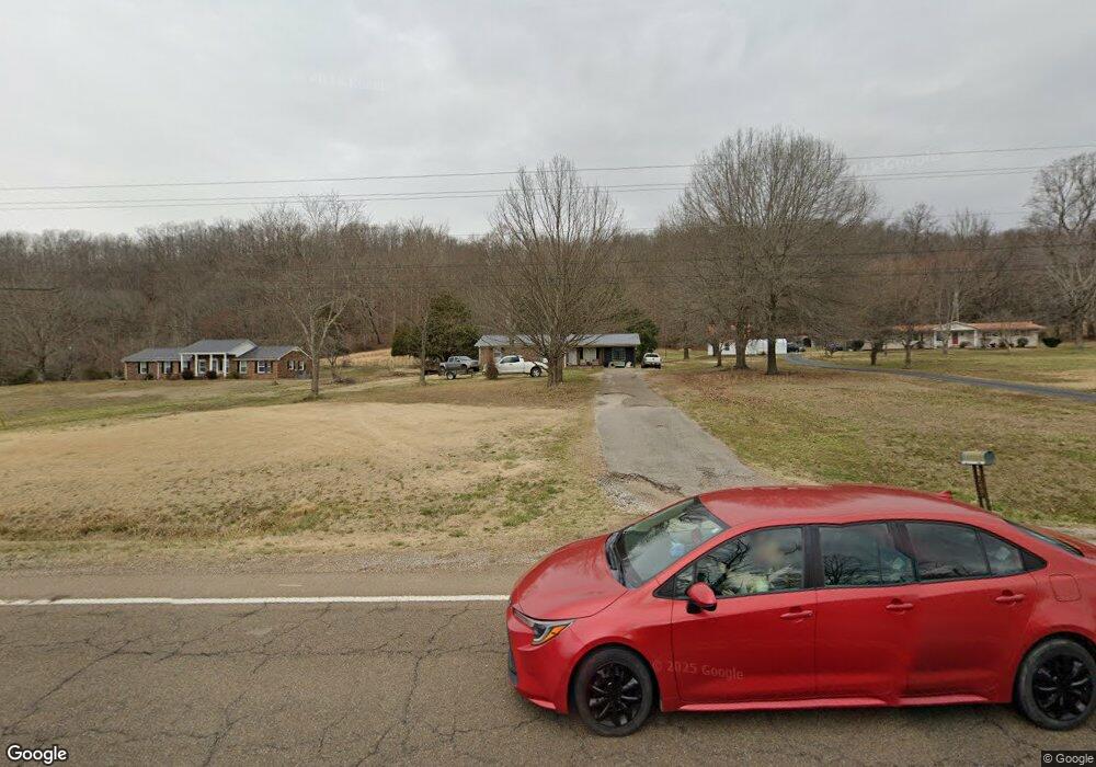 2502 Squirrel Hollow Dr, Linden, TN 37096 - photo 1