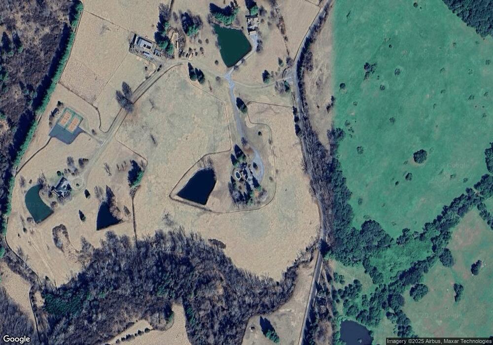 15 Rolling Hill Ln, Castleton, VA 22716 - photo 1