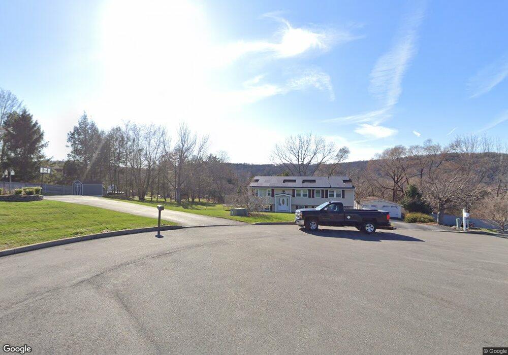 3 Dawn Ct, Chester, NY 10918 - photo 1