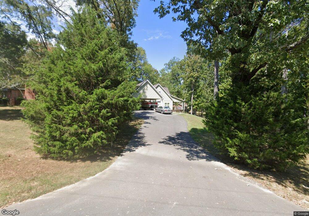 481 Edgewood Dr, Murray, KY 42071 - photo 1