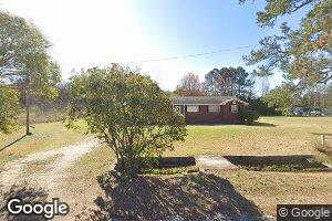 170 W Barefoot Rd, Newton Grove, NC 28366