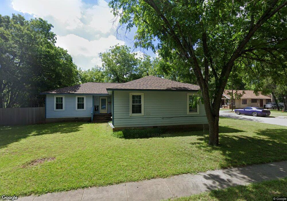 519 College St, Cleburne, TX 76033 - photo 1