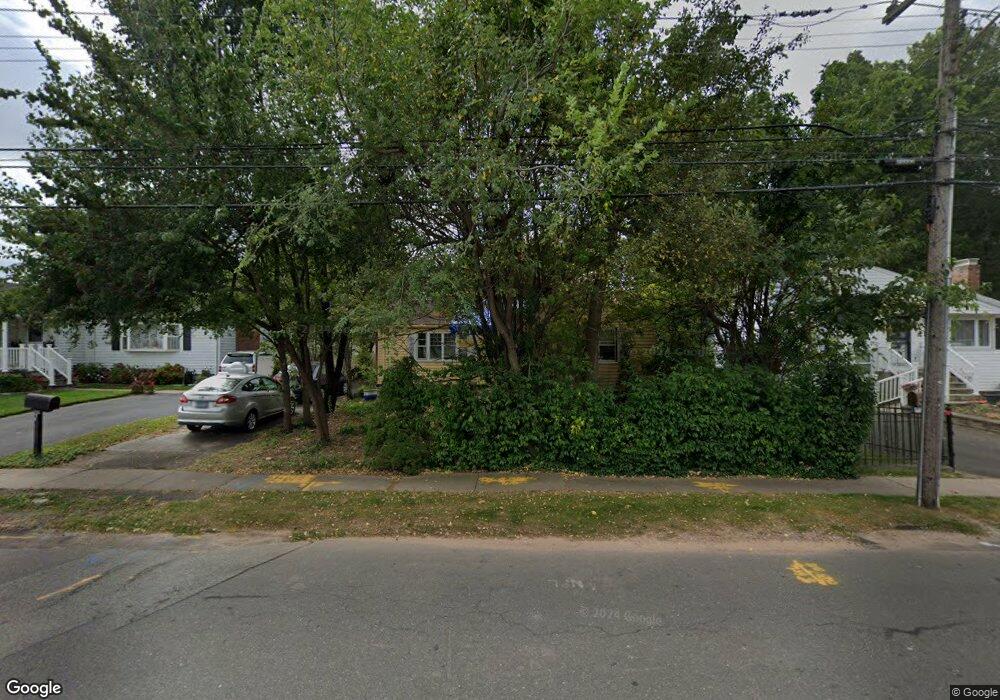 7 Sampson St, West Hartford, CT 06110 - photo 1