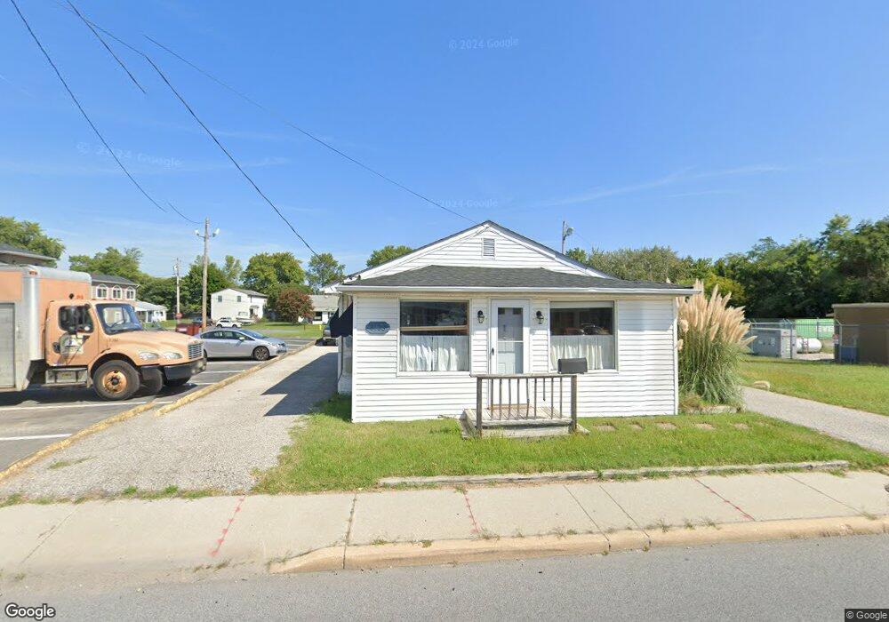 8133 Fort Smallwood Rd, Baltimore, MD 21226 - photo 1