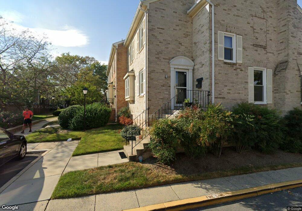 10282 Arizona Cir, Bethesda, MD 20817 - photo 1