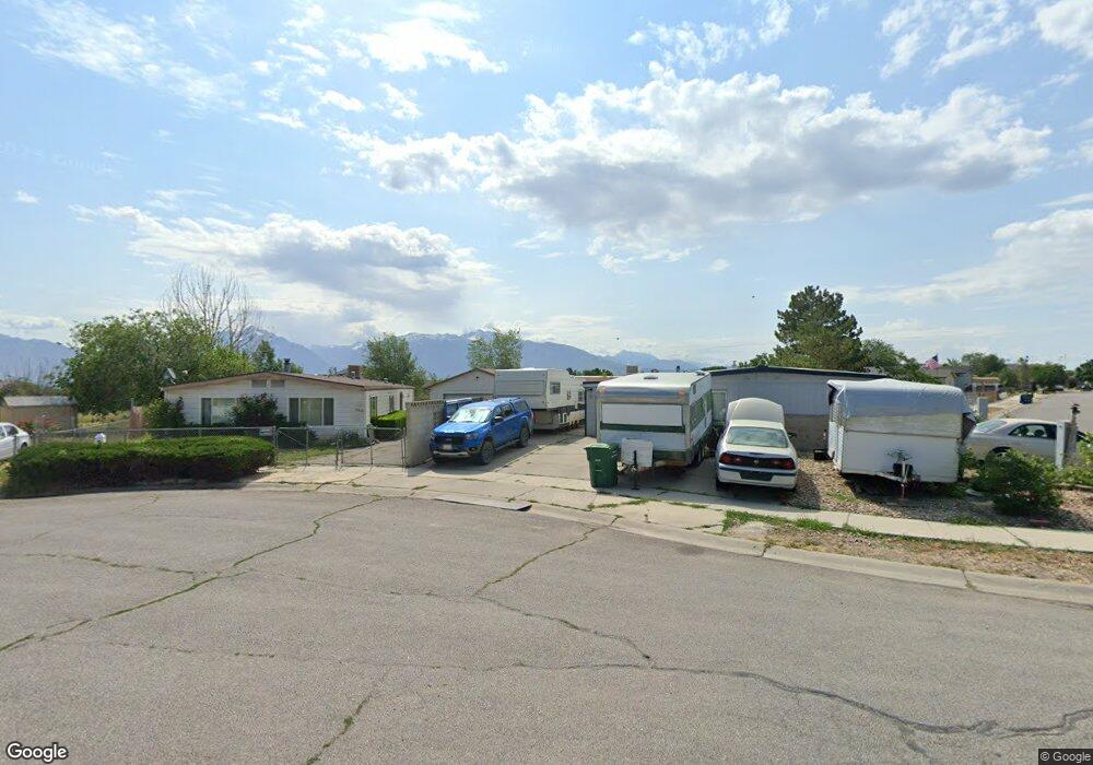 8535 S Susan Cir, West Jordan, UT 84088 - photo 1