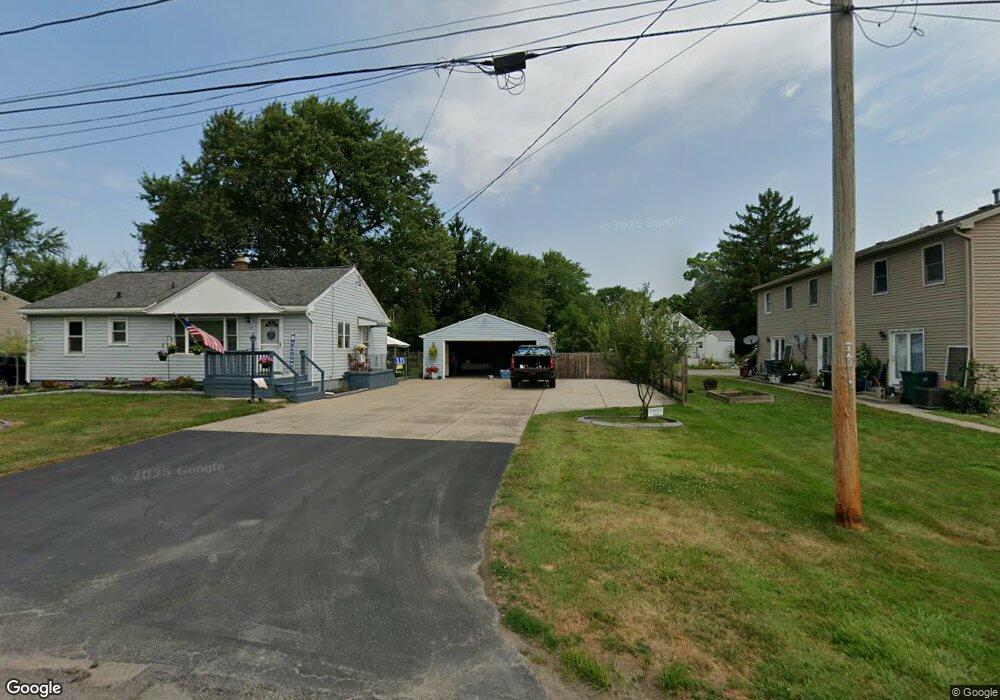 137 Warner Ave, North Tonawanda, NY 14120 - photo 1