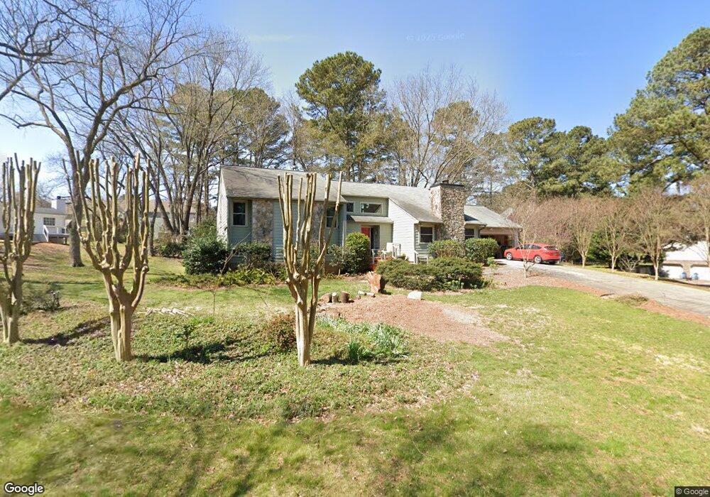 9910 Timberstone Rd, Alpharetta, GA 30022 - photo 1