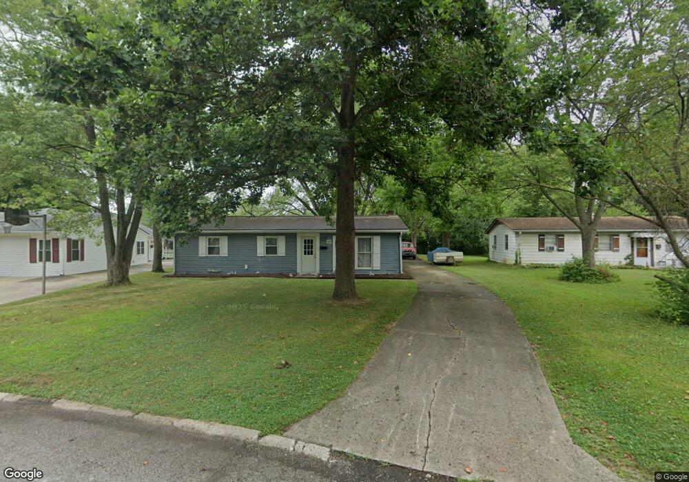 704 Circle Ct, Whiteland, IN 46184 - photo 1