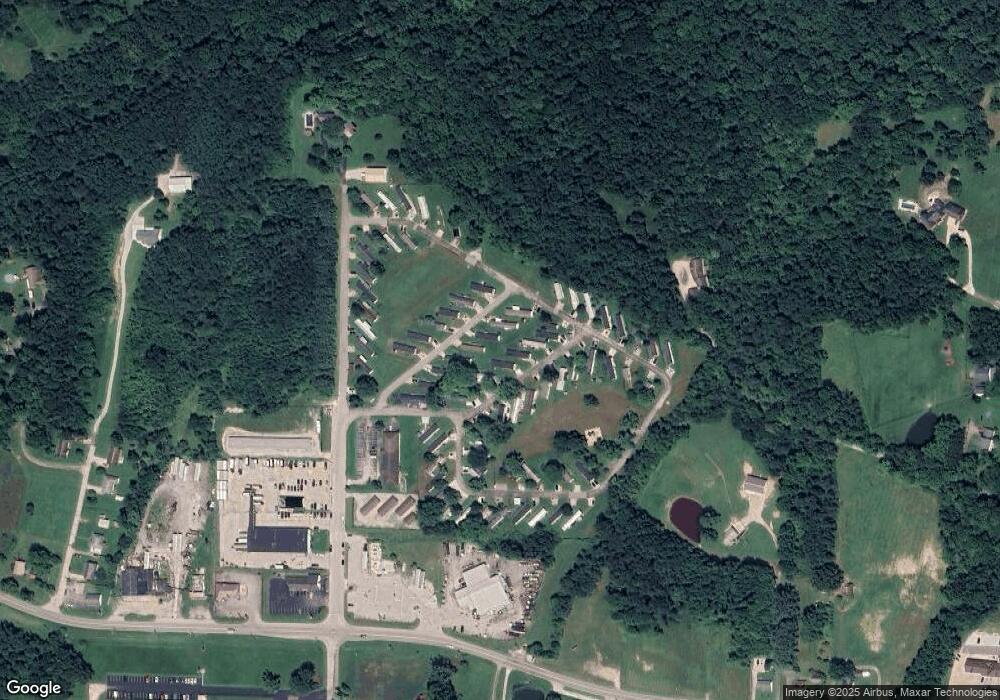 102 Gaslight Dr unit 31, Versailles, IN 47042 - photo 1