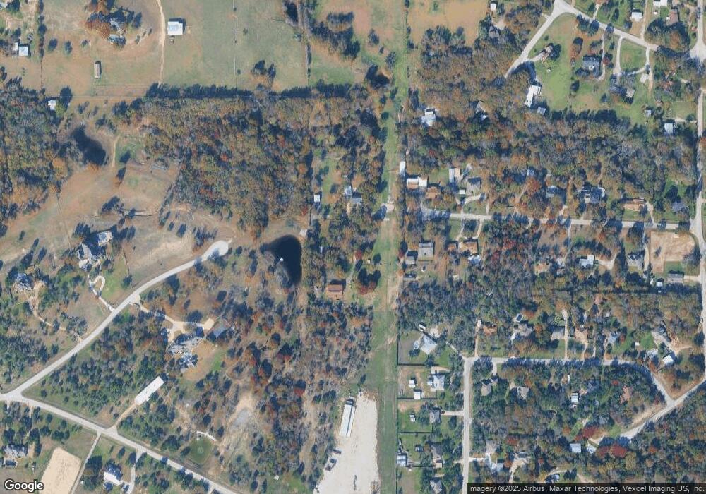 1400 Canyon Creek Dr W, Azle, TX 76020 - photo 1