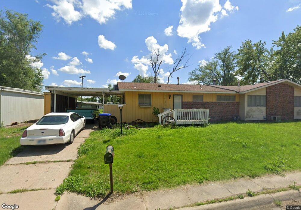 1905 SW 71st Terrace, Topeka, KS 66619 - photo 1