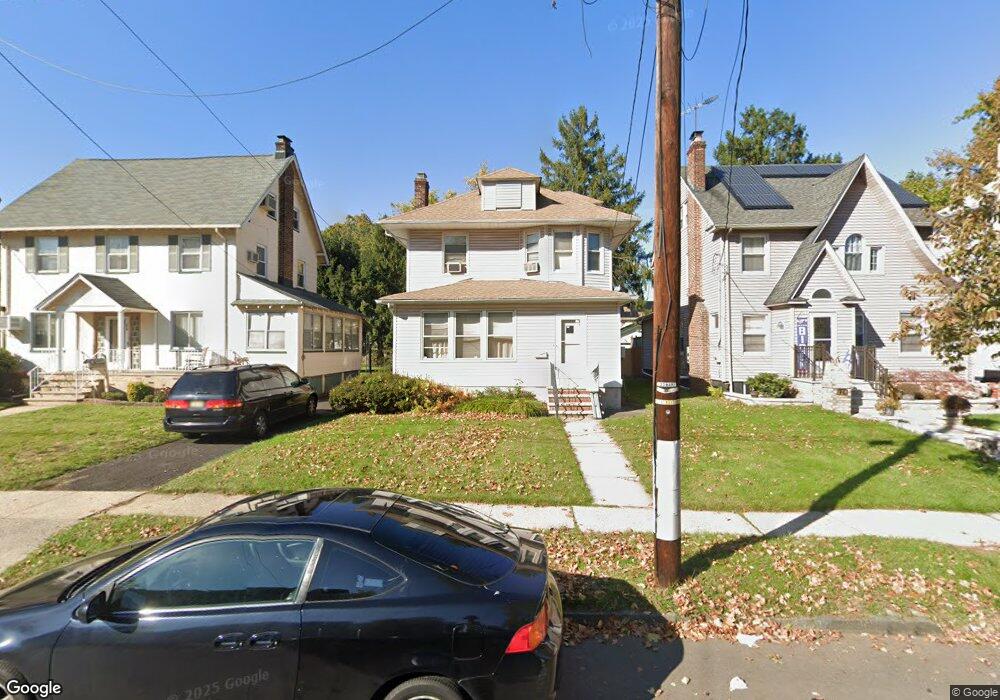 120 Princeton Rd unit 22, Elizabeth, NJ 07208 - photo 1