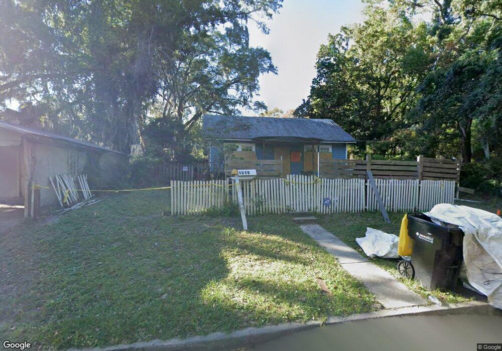 1919 Idaho Ave, Savannah, GA 31404 - photo 1