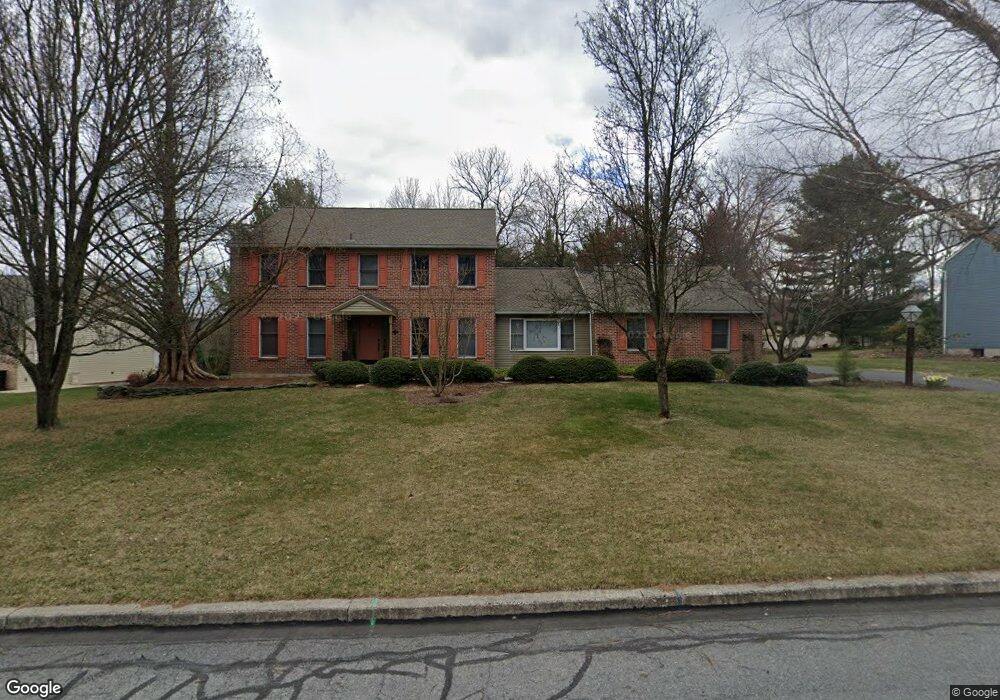 75 Flint Ridge Dr, Reading, PA 19607 - photo 1